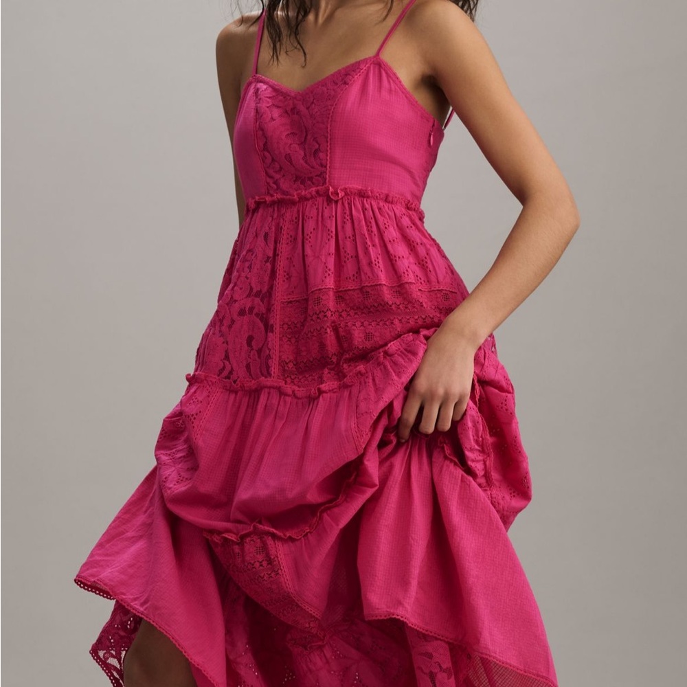 Elegant Pink Lace Maxi Dress